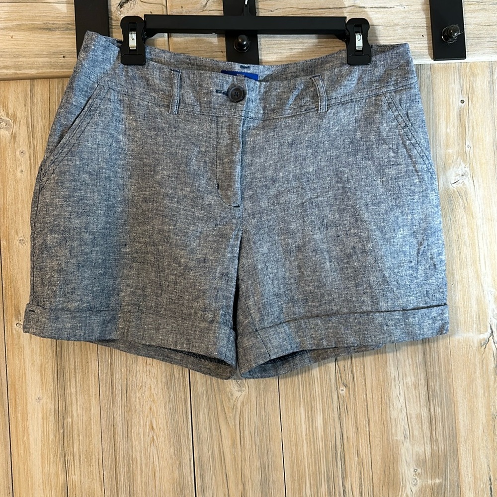 Cuffed linen shorts - blue chambray color. Size 8